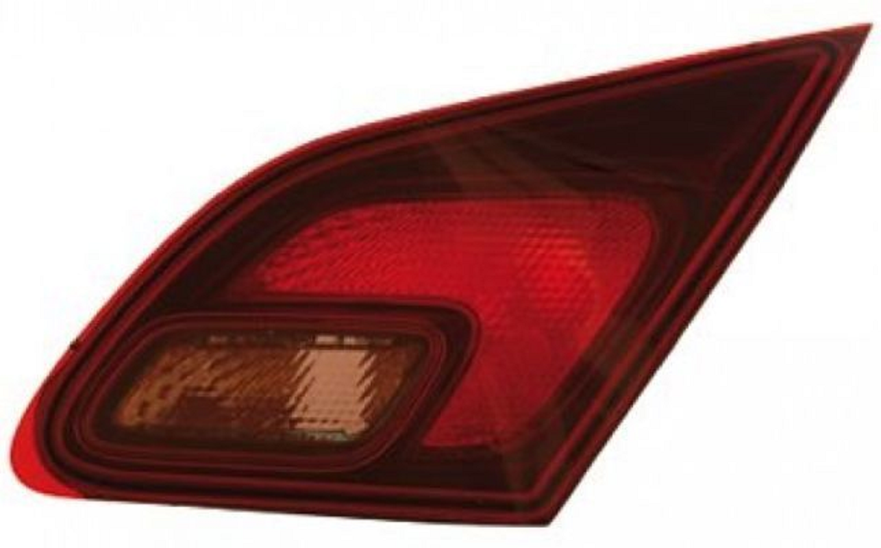Opel Astra J HB Kasa Sağ İç Stop Füme Renk Magnetti Marelli Marka MAR-714021641807