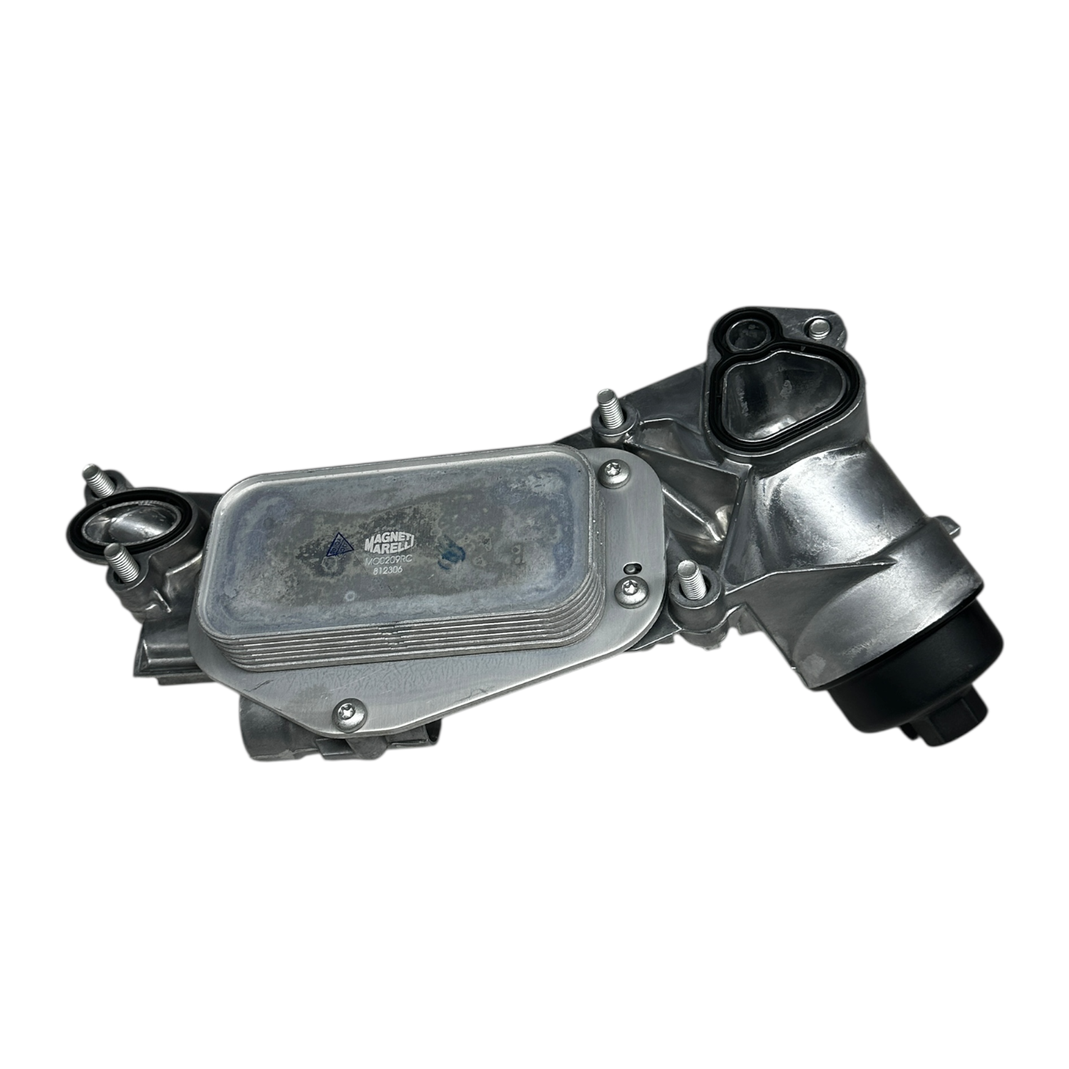 Opel Astra J A16XER-B16XER Motor Yağ Soğutucu Radyatörü Marelli Marka 359001602090