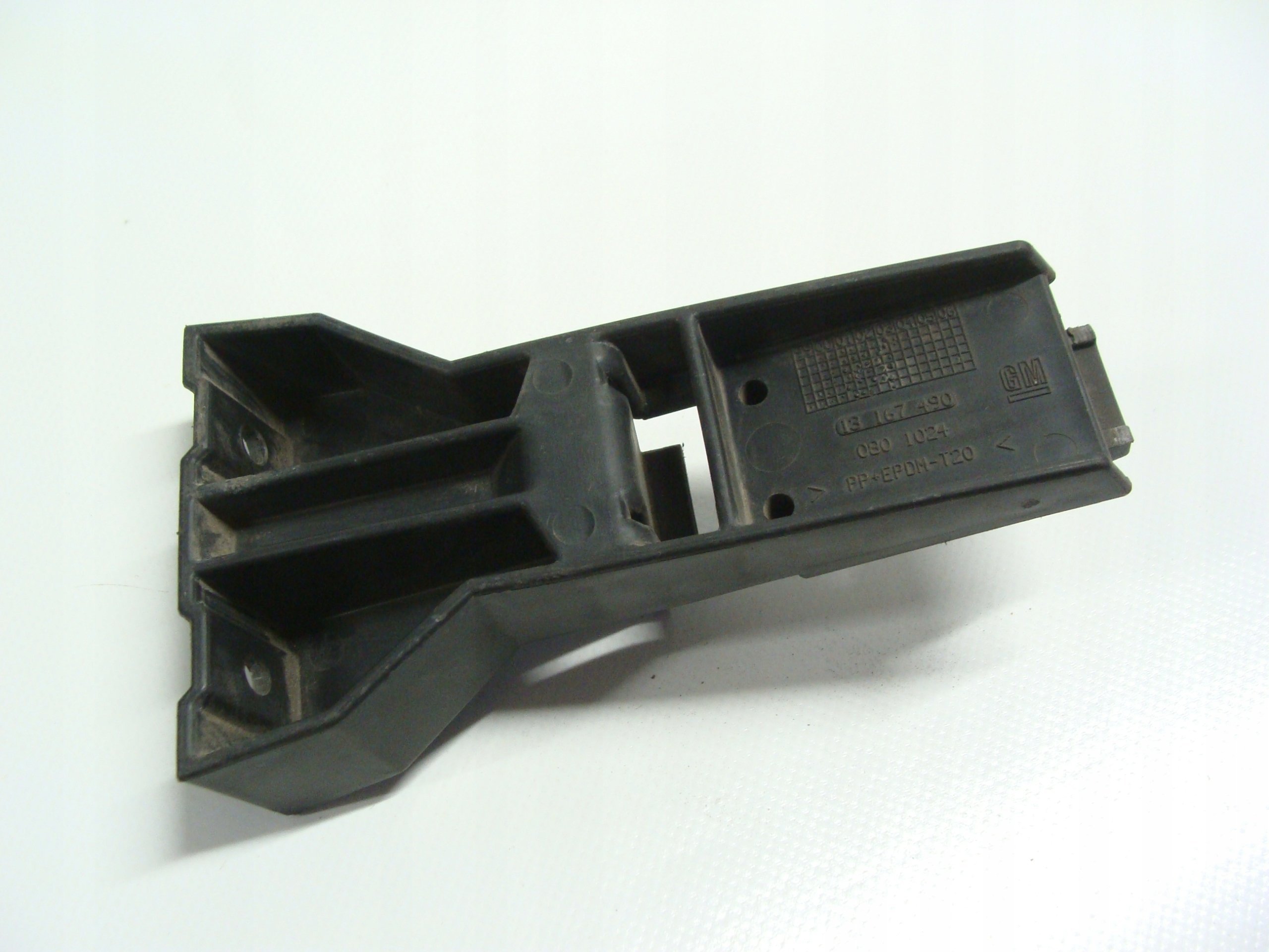 Opel Corsa C Arka Tampon Orta Braketi Psa Marka 13167490