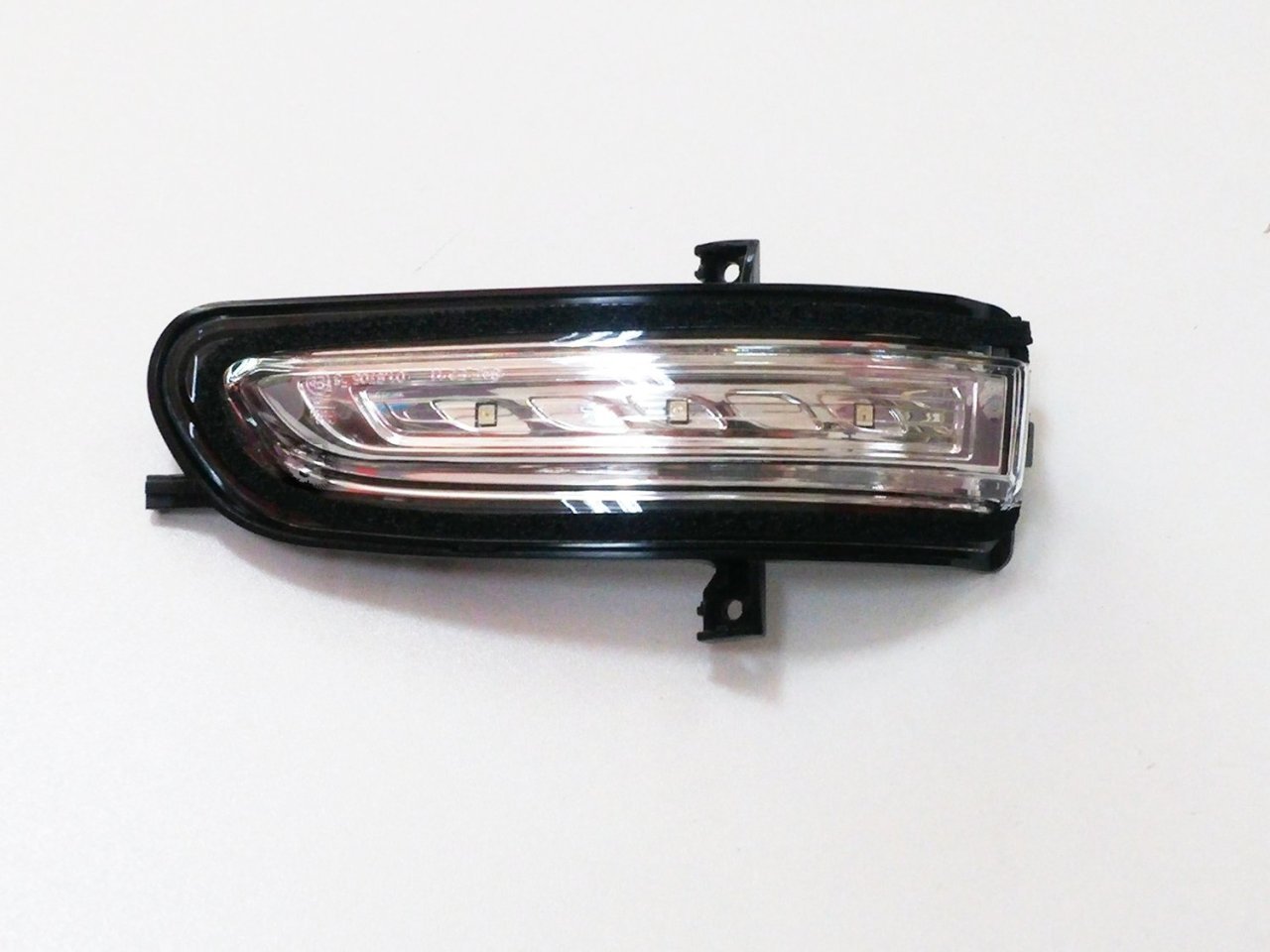 Chevrolet Trax Ayna Sinyali Sol Orjinal Gm Marka 95374904