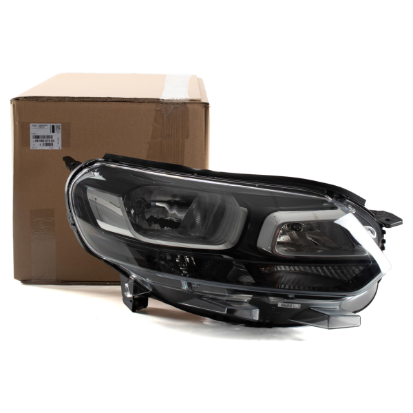 Opel Yeni Vivaro Sağ Far Halogen Psa Marka 9808567680