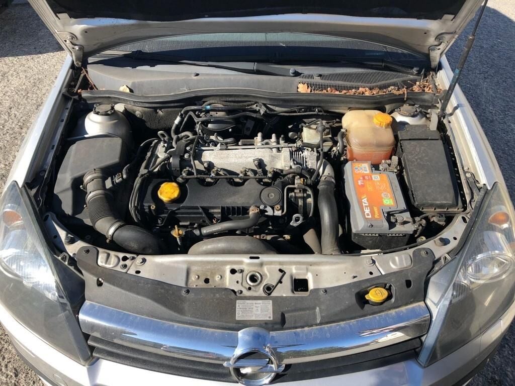 Opel Astra H Hava Filtresi Ne Zaman Değişir?