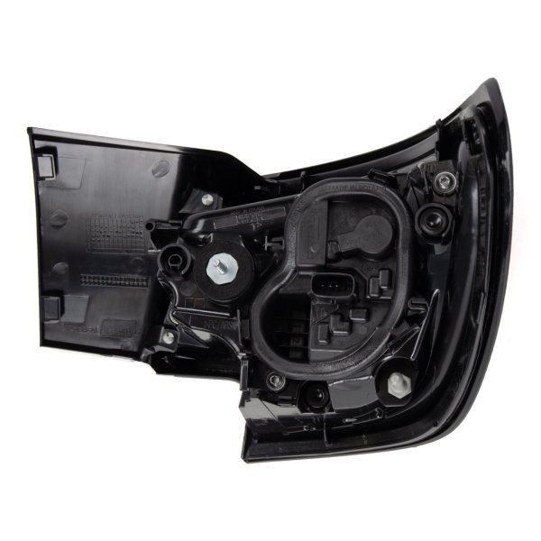 Opel Astra K Sol Dış (Şöför Tarafı) Stop Lambası Ledsiz Magnetti Marelli Marka 714081380103