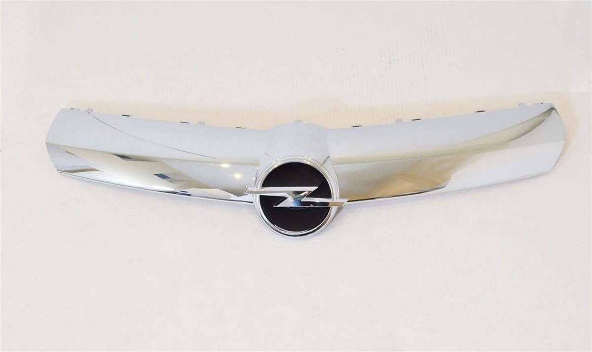 Opel Corsa D Ön Panjur Nikelajı Psa Marka 13211576