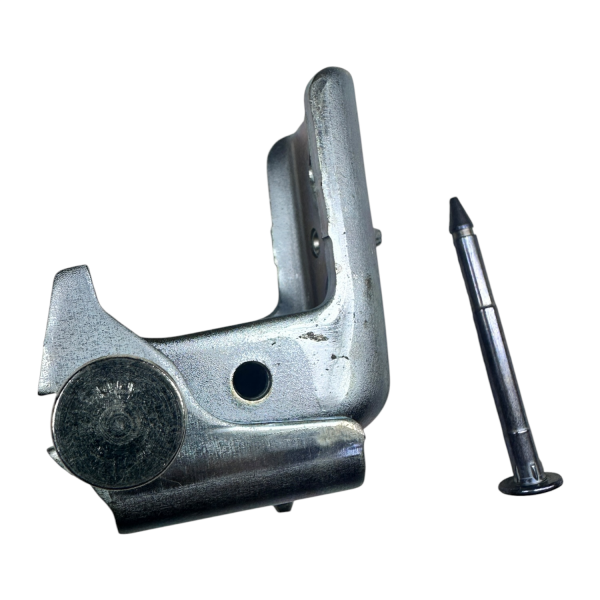 Peugeot 301 Ön Kapı Menteşesi Alt Sol Psa Marka 1608322580