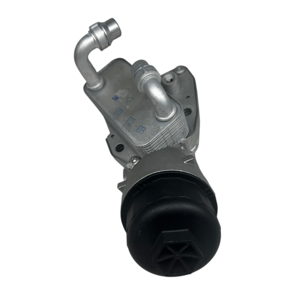 Opel İnsignia A 2.0 Dizel Motor Yağ Soğutucu Komple Bga Marka CO2202