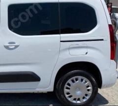 Opel Combo E Arka Sol Sürgülü Kapı Camı  Psa Marka 3554119