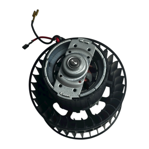 Opel Corsa B Kalorifer Motoru Klimalı İthal Ürün 1618105